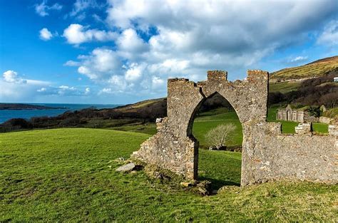 Clifden Castle - Ireland Highlights