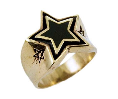 Ring Bronze Black Pentagram – Cleopatra Trading Limited