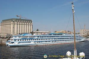 Dnieper River Cruise Itinerary | Ukraine River Cruise | Ukraine Travel