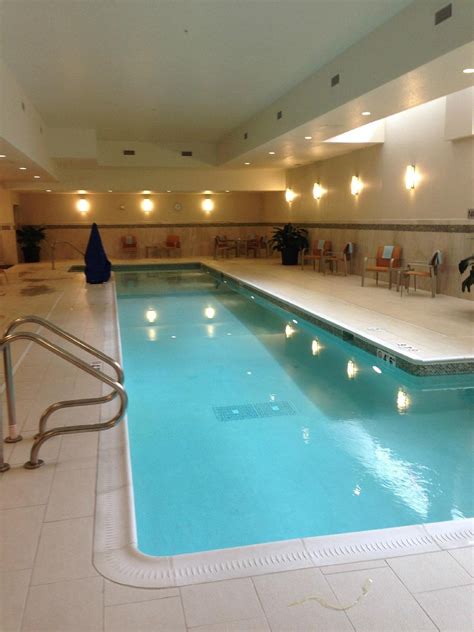 Courtyard by Marriott Peoria Downtown Pool Pictures & Reviews - Tripadvisor