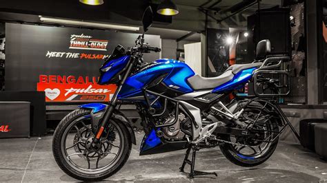 2022 Pulsar N250 Blue modified with touring accessories Walkaround ...