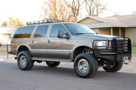 FORD EXCURSION 4X4 - ford-excursion-4x4_red_18.jpg