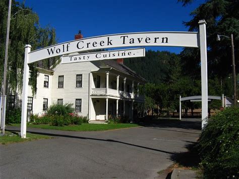 Wolf Creek Inn and Tavern | Built in 1883, the Wolf Creek In… | Flickr