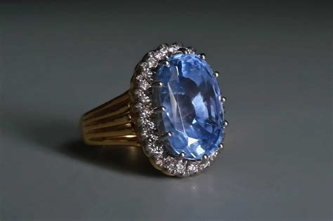 15ct Natural Light Blue Sapphire Ring 22k Platinum | Gem Gardener