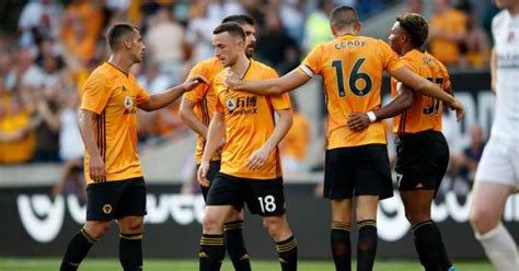 Jota, Vinagre bag as Wolves win on European return