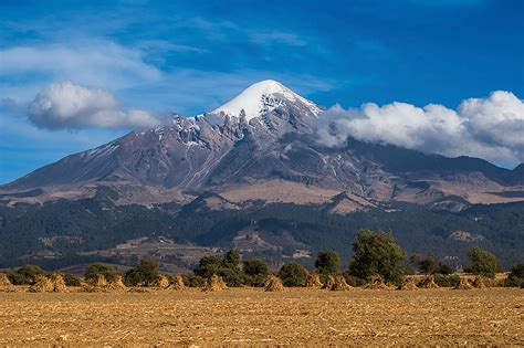 Stunning photos of 7 highest volcanoes on each continent | Wanderlust