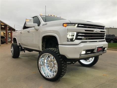 2020 Chevrolet 2500 High Country Duramax on 26x14-inch JTX Forged Wheels - JTX Forged