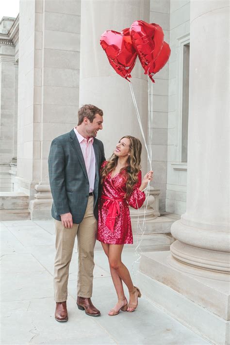 Couples Valentine Pictures | Valentine picture, Valentine photo shoot, Valentine's day outfit