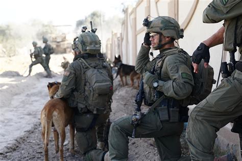 Israeli Paratroopers in gaza [1060×1600] : r/MilitaryPorn