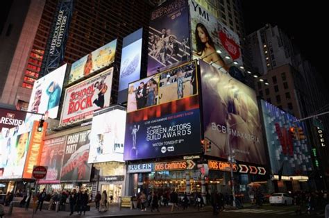 Gme Billboard New York : Times Square Billboard-Couture Fashion Week ...