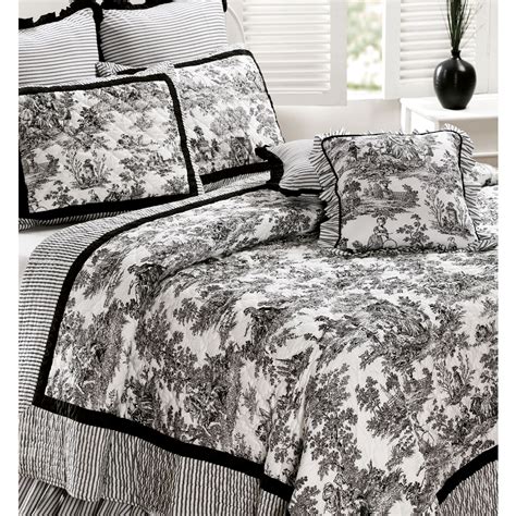 Toile de Jouy Cotton Quilt Bedding