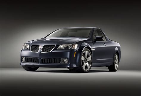 Pontiac G8 ST at a Glance