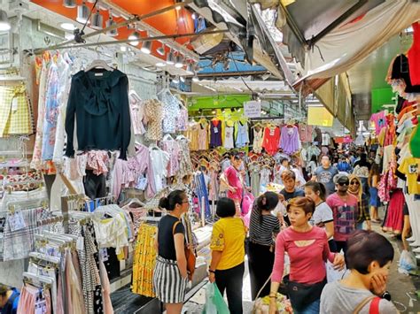 Pratunam Market: A Complete Shopping Guide for Visitors