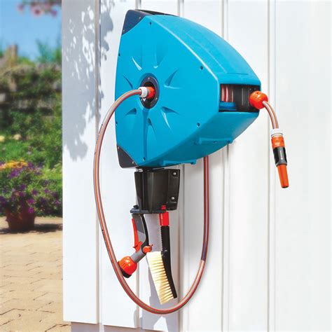 Gardena Wall-Mounted Automatic Retractable Hose Reel | The Green Head