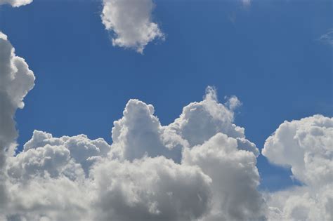 Free Images : cloud, sky, sunlight, cloudy, air, daytime, environment, heaven, cumulus, blue ...