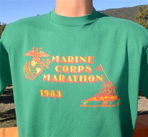 80s vintage t-shirt MARINE corps MARATHON 1983 usmc tee Medium Large run | Vintage tshirts, T ...