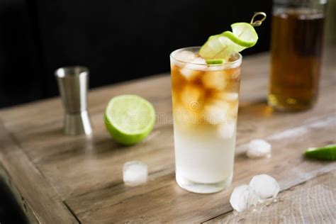 Dark and Stormy Rum Cocktail Stock Image - Image of dark, liquor: 126284963