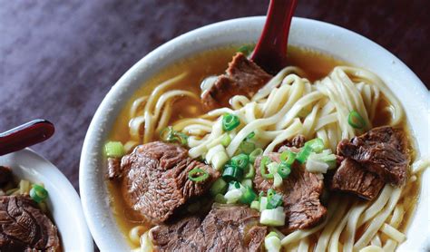 Taiwanese Beef Noodle Soup – recipe | Unilever Food Solutions CA