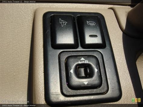 Beige Interior Controls for the 2001 Isuzu Trooper LS #50303619 ...