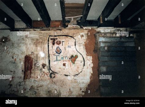 BASEMENT OF 25 CROMWELL STREET Stock Photo - Alamy