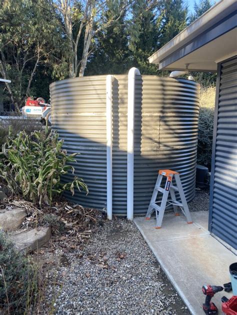 Water Tank Installation | APR Tanks | (08) 8359 4999 | Water Tank ...