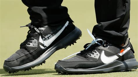 Brooks Koepka’s Shoes: Golfer Rocks Nike Off-White Tags | Heavy.com