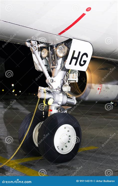 Front Landing Gear of the Airbus A320-200 Editorial Stock Image - Image ...