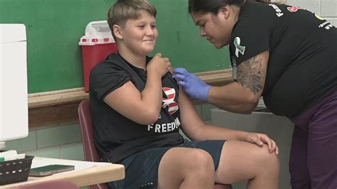 Flour Bluff ISD hosts their annual back-to-school health | kiiitv.com