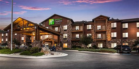 Hotels in Custer, SD near Custer State Park | Holiday Inn Express ...