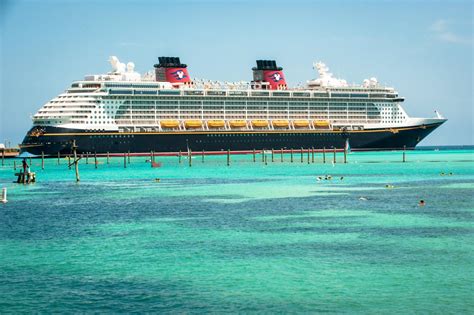 Disney Cruises: Getting On and Getting Off - Tiplr