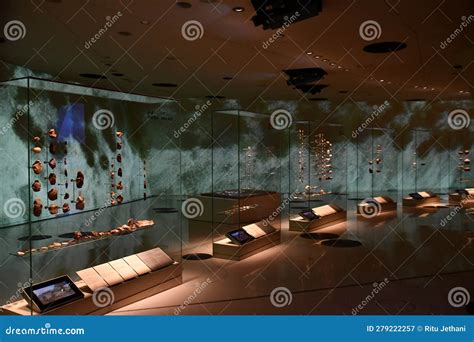 Inside the National Museum of Qatar in Doha, Qatar Editorial ...