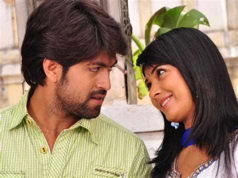 Yash and Radhika Pandit to get married next year - Filmibeat