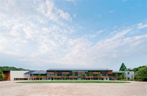 kengo kuma: teikyo university elementary school, tokyo