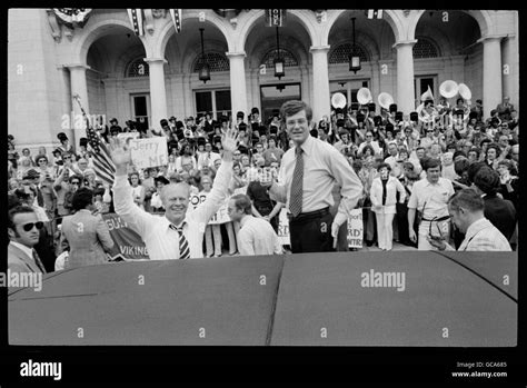 Gerald ford campaign hi-res stock photography and images - Alamy