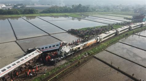 10 Kecelakaan Kereta Api Terparah di Indonesia Sepanjang Masa