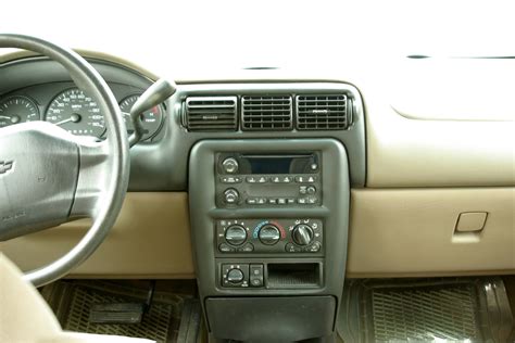 2004 Chevrolet Venture - Interior Pictures - CarGurus