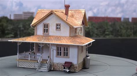 Review: Woodland Scenics HO Scale Corner Porch House Built Up - YouTube