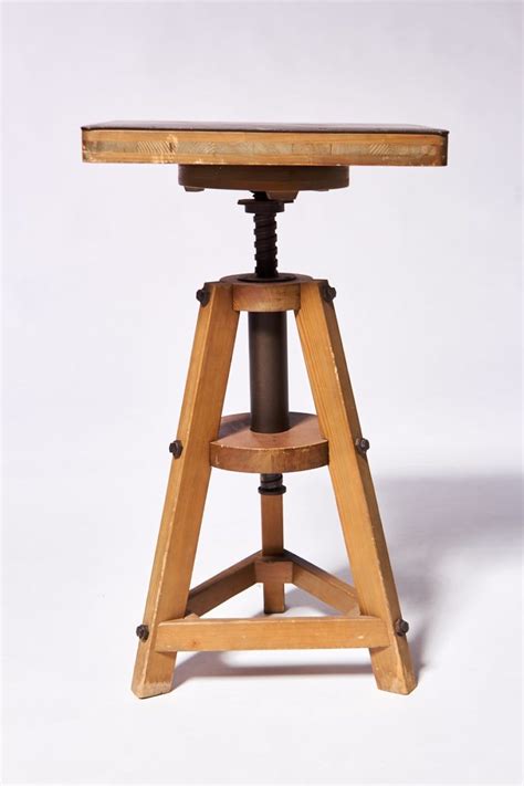 ST256 Standard Adjustable Height Stand Prop Rental | ACME Brooklyn