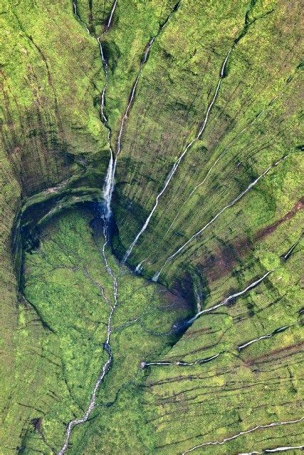 Kauai's Mount Waialeale, Leona Boyd | Kauai waterfalls, Beautiful places, Scenery