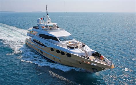 MARINA WONDER yacht for charter (Gulf Craft, 38m, 2012)