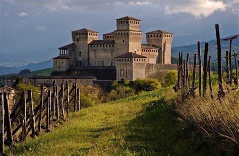 Torrechiara castle, Italy : castles