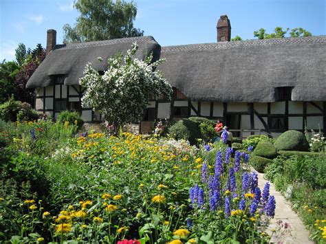 Anne Hathaway's Cottage : Anne Hathaway S Cottage Visit Birmingham ...