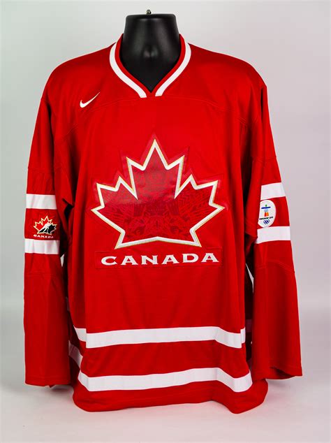 Lot Detail - 2010 Team Canada Vancouver Olympics Retail Hockey Jersey