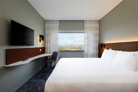 HOLIDAY INN EXPRESS NEWCASTLE, AN IHG HOTEL - Prices & Reviews (Australia)