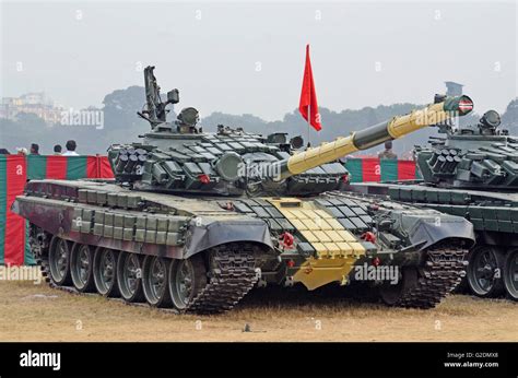 T-72M Main Battle Tanks of the Indian Army, Kolkata, West Bengal, India Stock Photo - Alamy