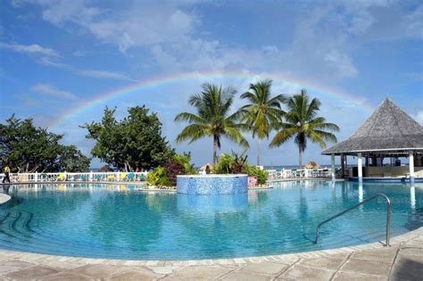 "Pool" Starfish Tobago Resort (Plymouth) • HolidayCheck (Trinidad & Tobago | Trinidad & Tobago)