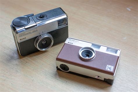 Kodak Ektar H35 Review (A Fun Half Frame Film Camera!)