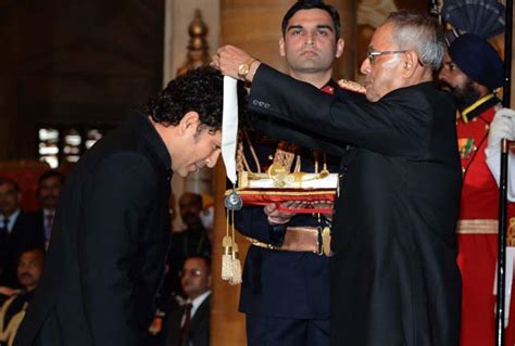 Sachin Tendulkar awarded with Bharat Ratna, India's highest civilian ...