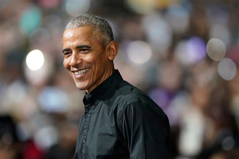 Obama's 2023 summer reading list: 9 books the former president loves ...