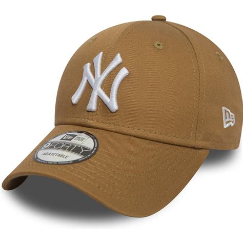 New Era Curved Brim 9FORTY Essential New York Yankees MLB Light Brown ...